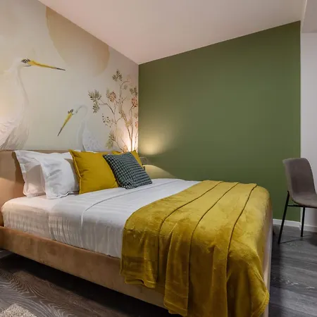 Holt - Lucky Cranes Apartamento